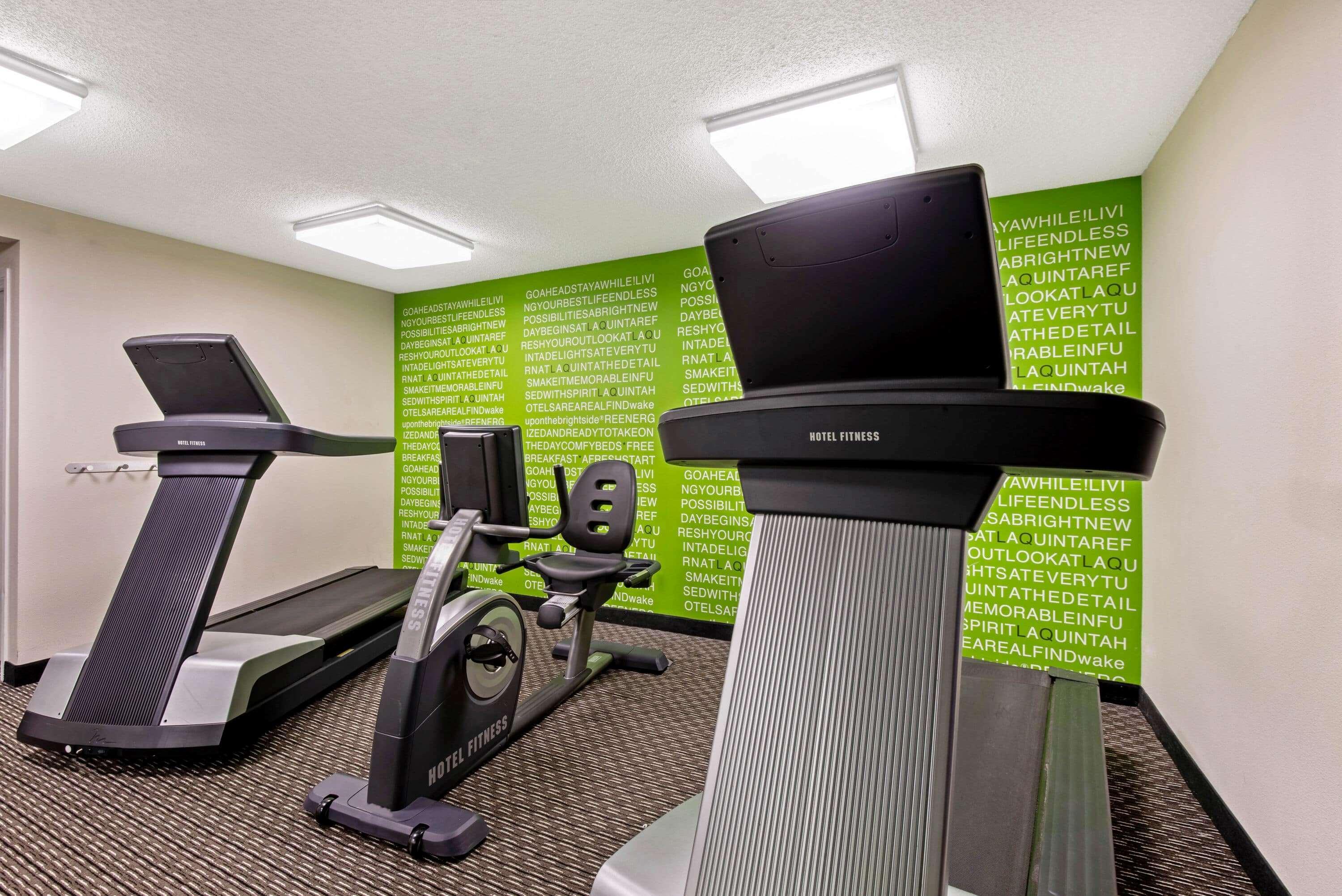 La Quinta By Wyndham Harrisburg Airport Hershey מראה חיצוני תמונה
