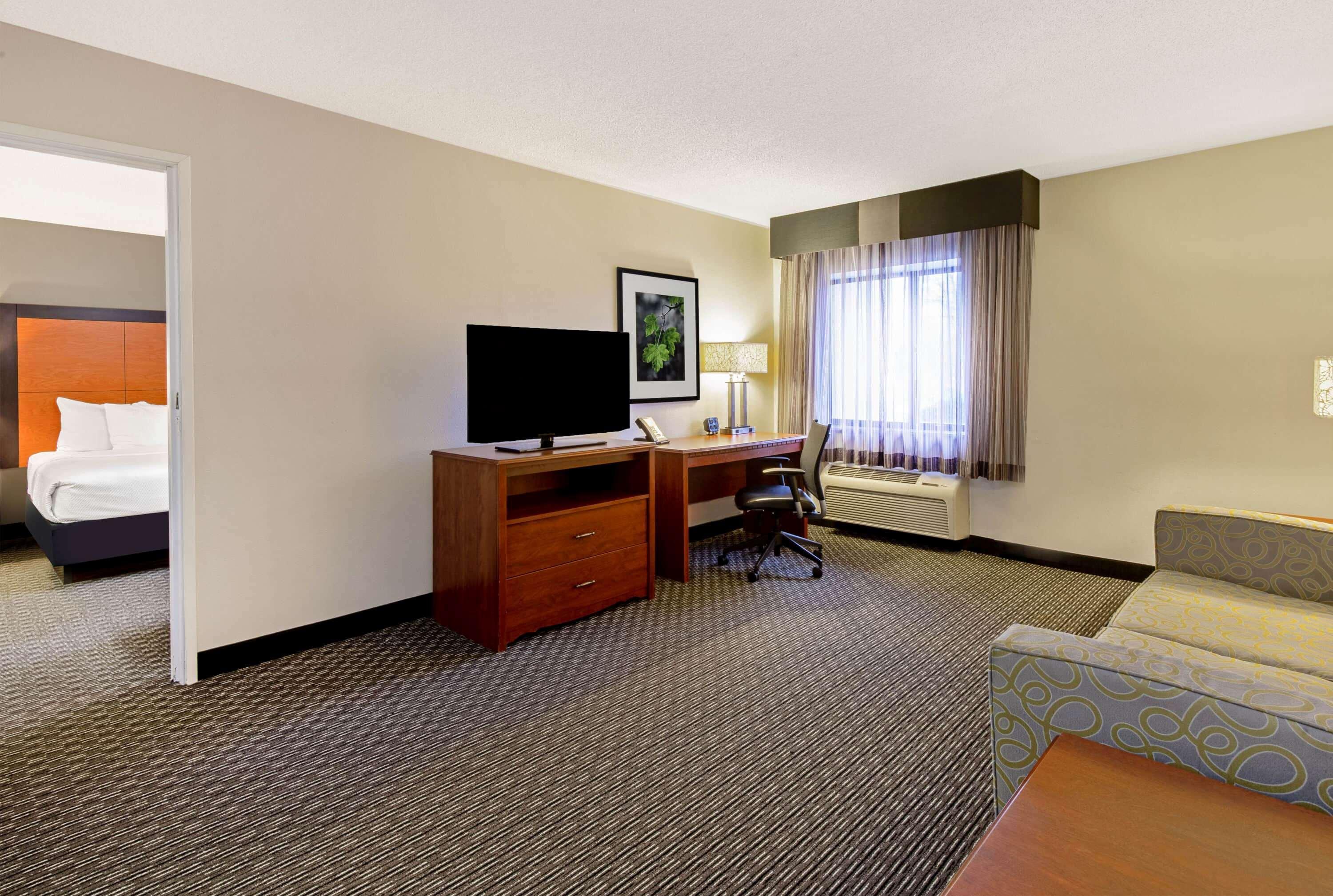 La Quinta By Wyndham Harrisburg Airport Hershey מראה חיצוני תמונה