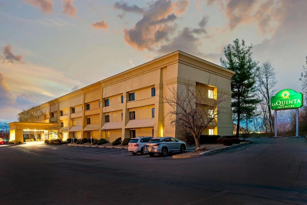 La Quinta By Wyndham Harrisburg Airport Hershey מראה חיצוני תמונה